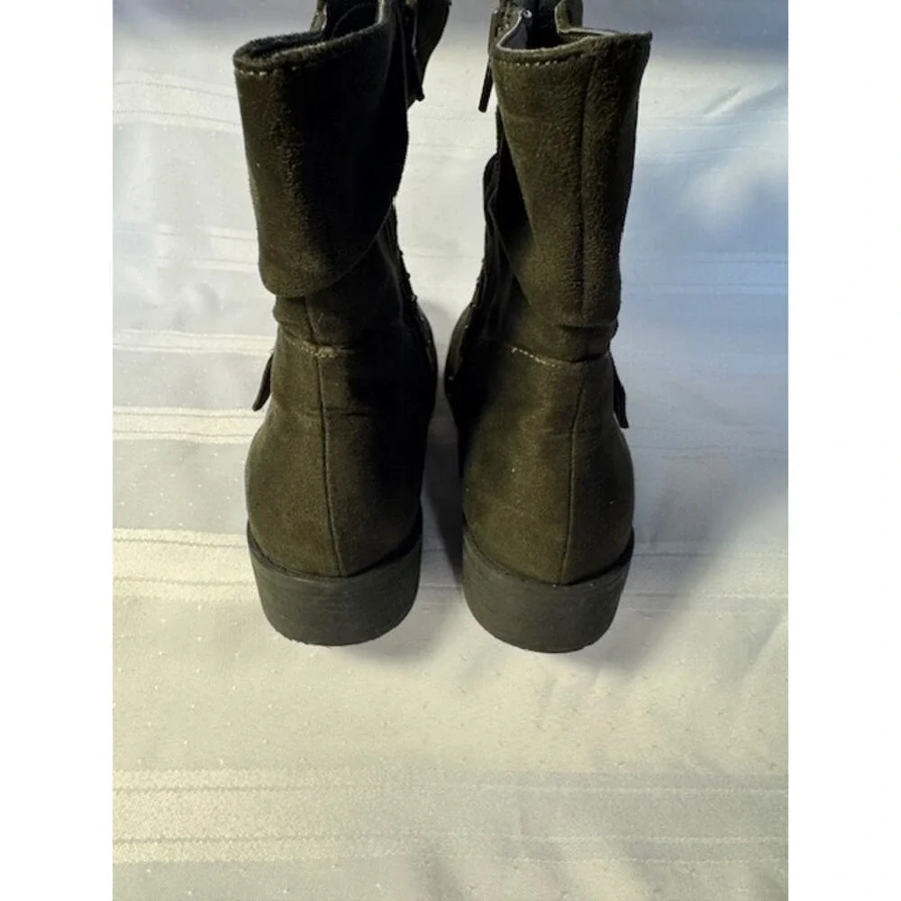 American Eagle Women's 8.5 Green Suede Studded Ankle Boots Zip Low‎ Heel